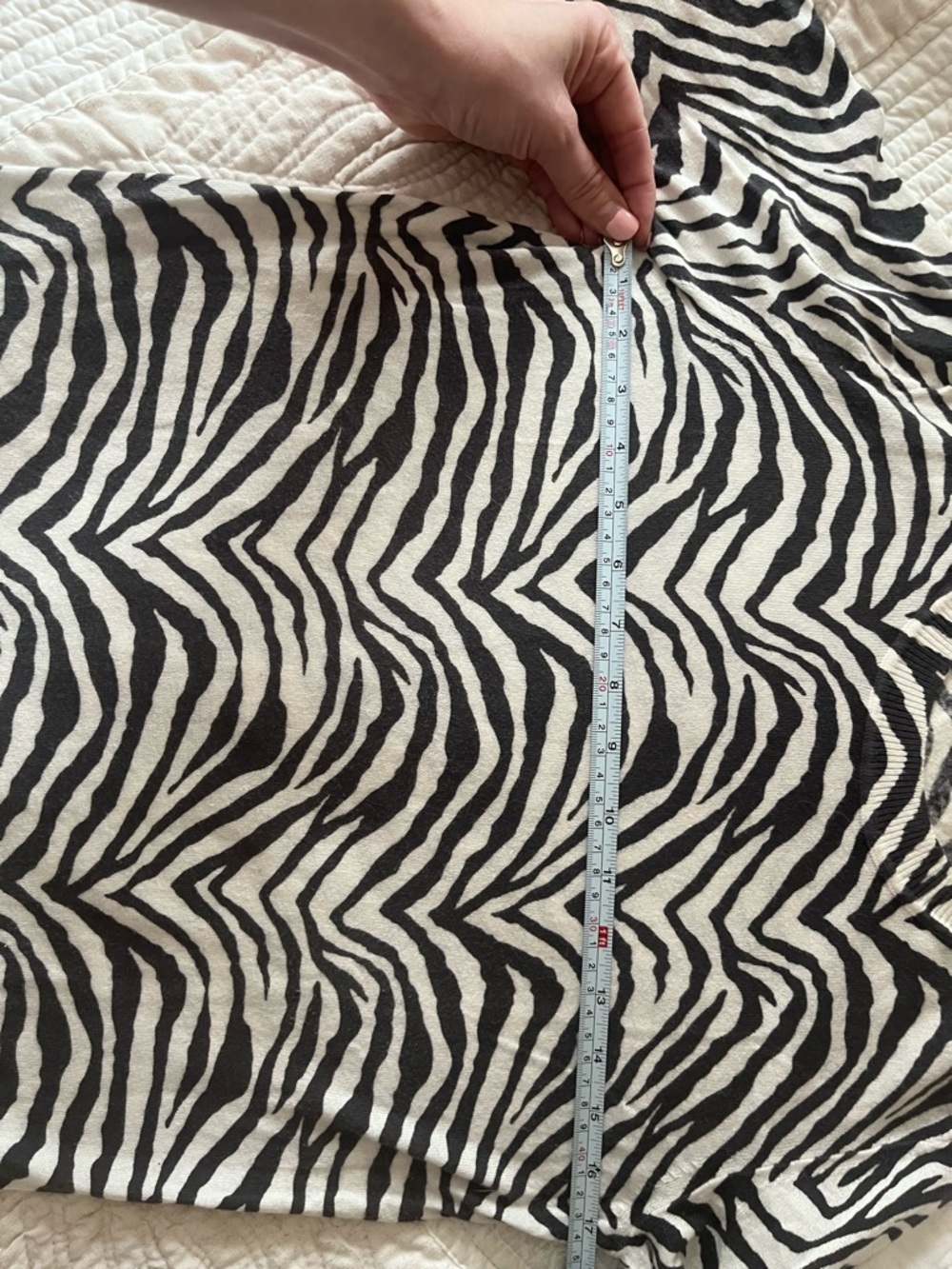 Banana Republic Zebra-Print Crewneck Sweater - Picture 6 of 7